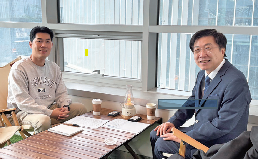 왼쪽부터 에픽카 박상균 대표, 박주영 교수