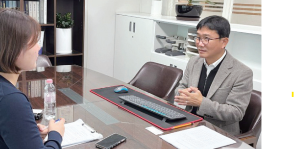 임 변호사가 본지 기자에게 청년 파산에 대해 설명하고 있다.