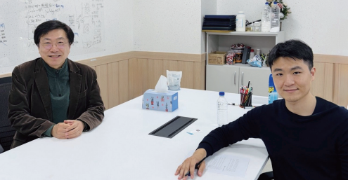 오른쪽부터 최수빈 대표, 박주영 교수